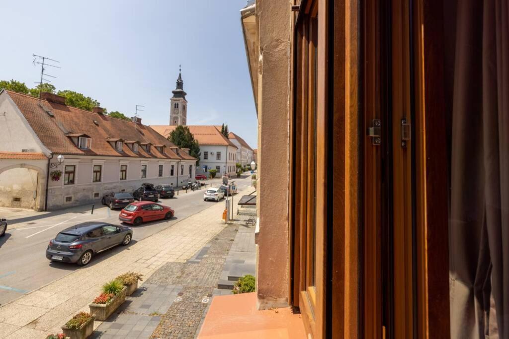 Апартаменты Apartman Gaudeamus Вараждин Экстерьер фото