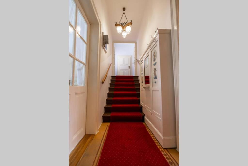 Апартаменты Apartman Gaudeamus Вараждин Экстерьер фото
